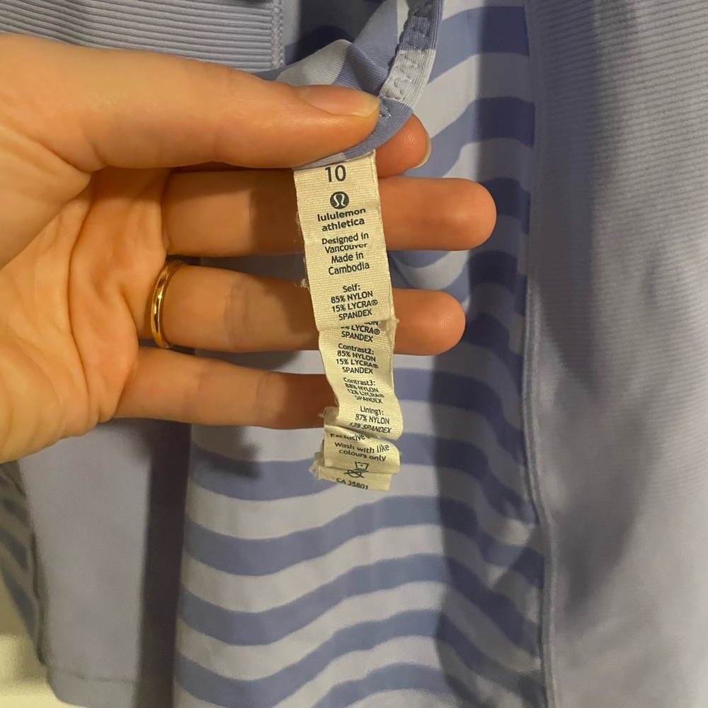 Lululemon Tank Bundle- Excellent Condition - image 4